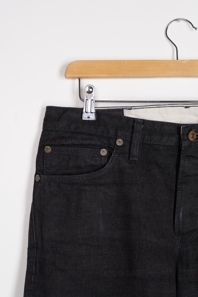 DJB0207 - SlimR Black Selvedge - W32 L30