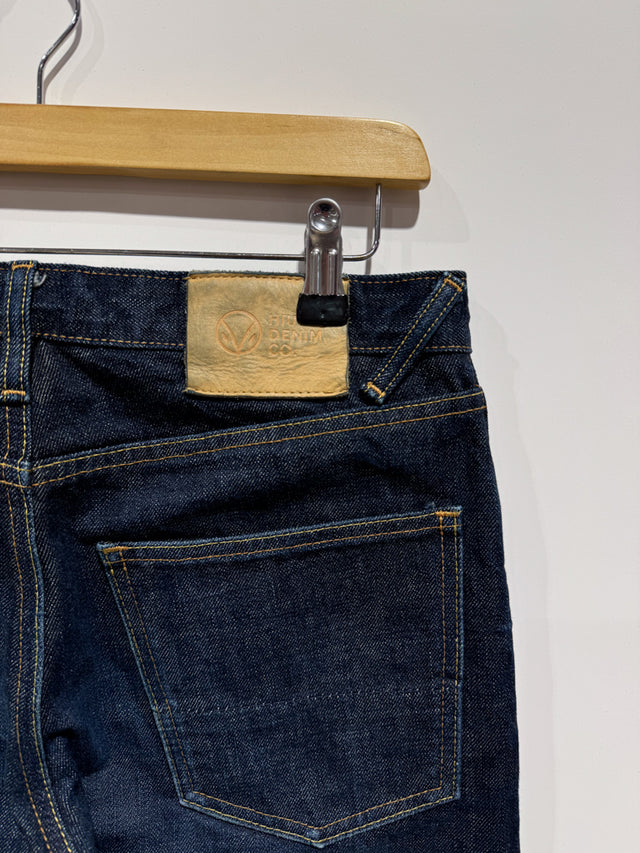 DJB0144 - SlimR Selvedge - W29 L31